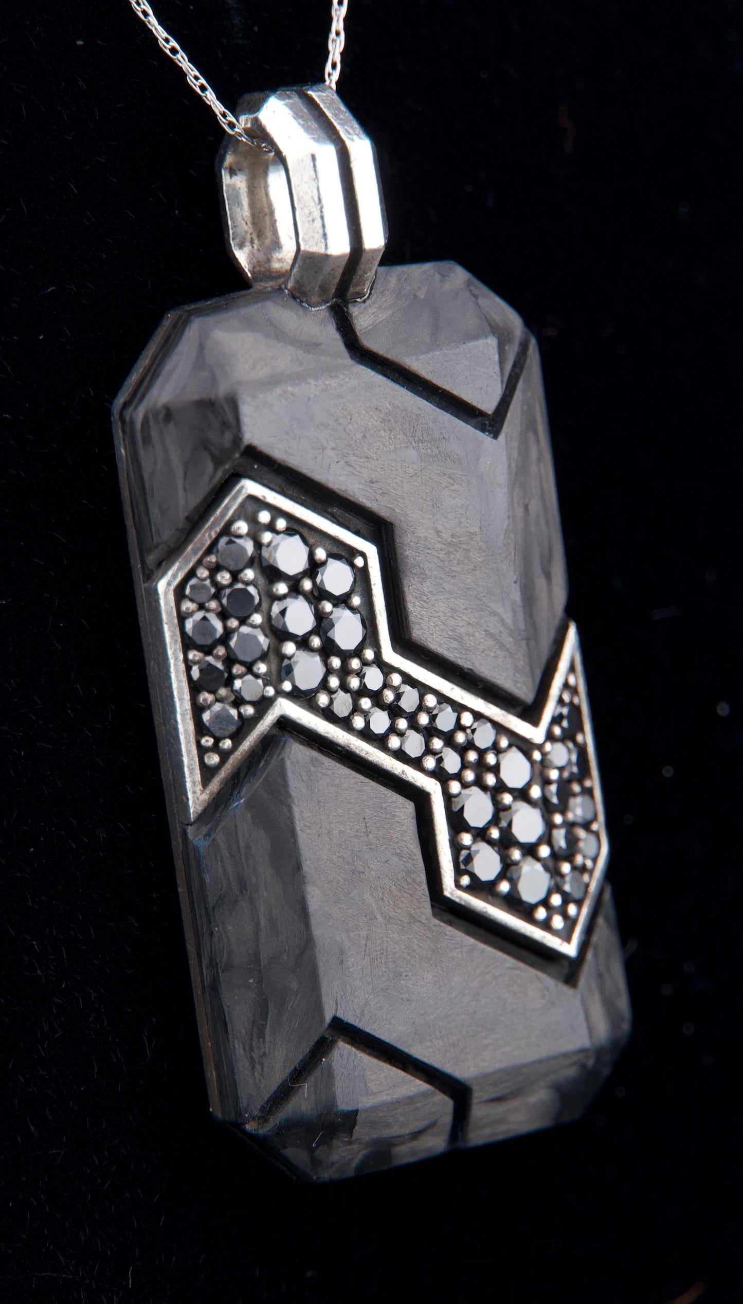 David Yurman Black Diamond Titanium & Forged Carbon Dog Tag Pendant in Silver 1.7 CTW
