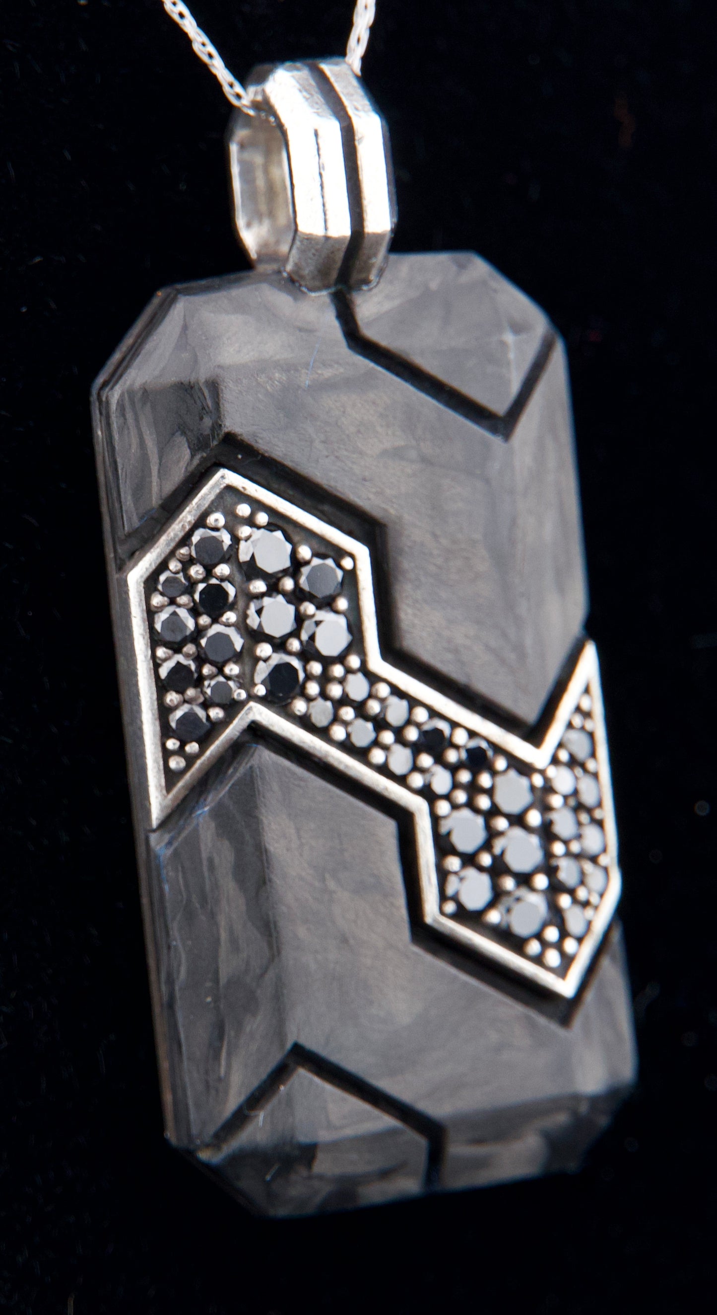 David Yurman Black Diamond Titanium & Forged Carbon Dog Tag Pendant in Silver 1.7 CTW