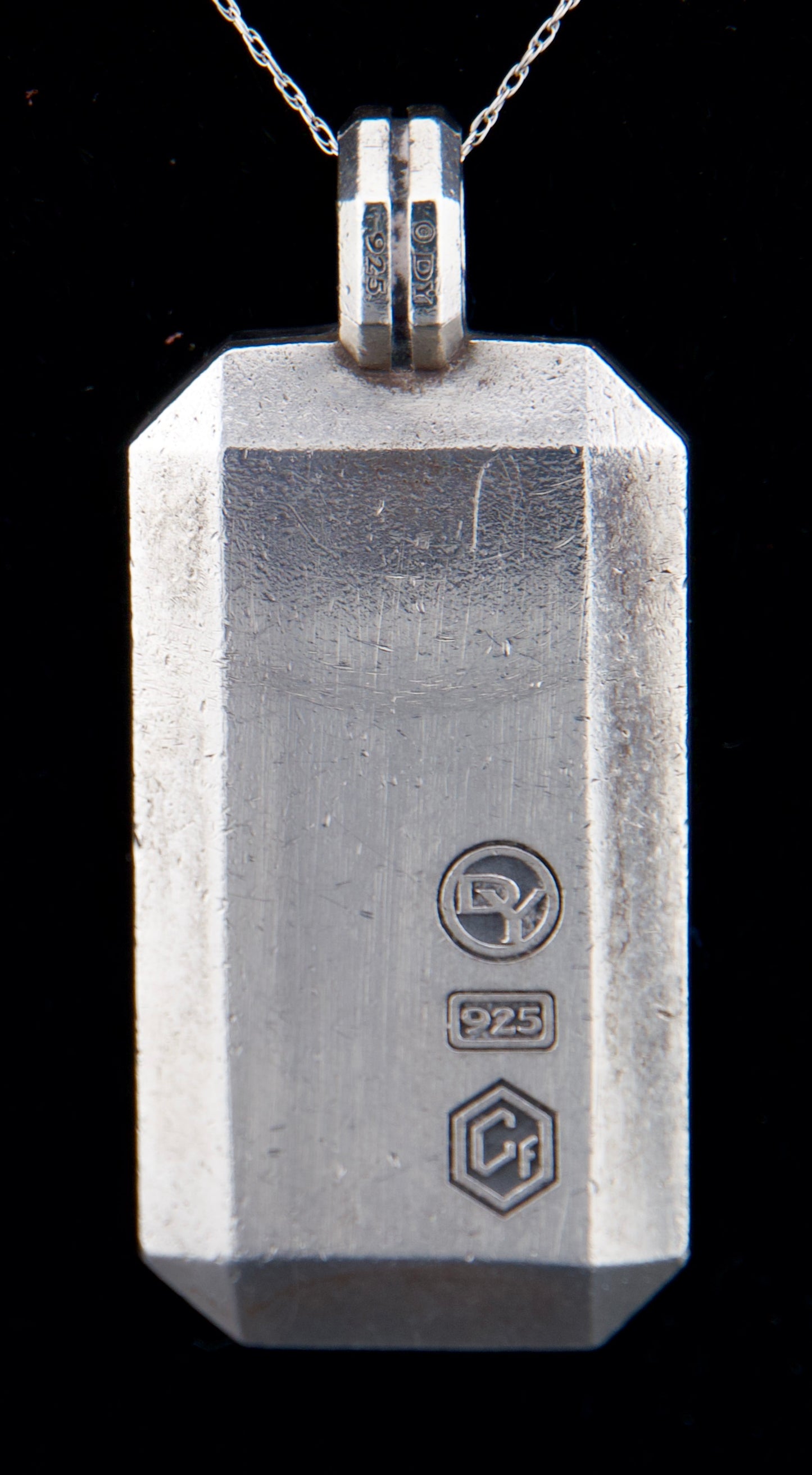David Yurman Black Diamond Titanium & Forged Carbon Dog Tag Pendant in Silver 1.7 CTW