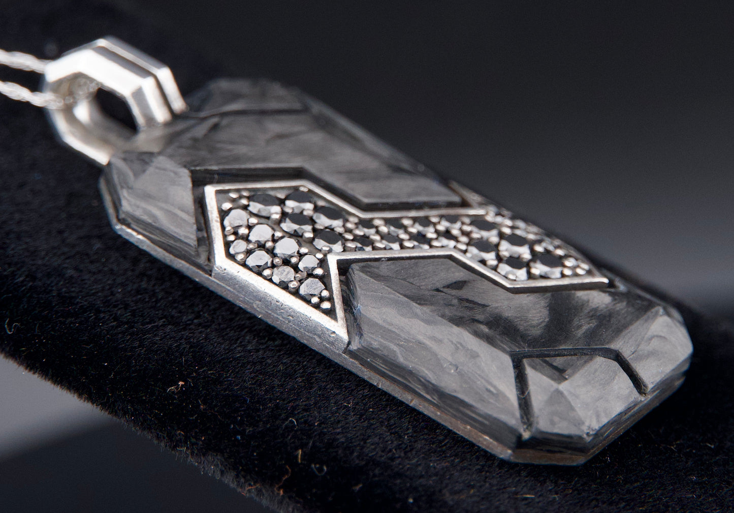 David Yurman Black Diamond Titanium & Forged Carbon Dog Tag Pendant in Silver 1.7 CTW