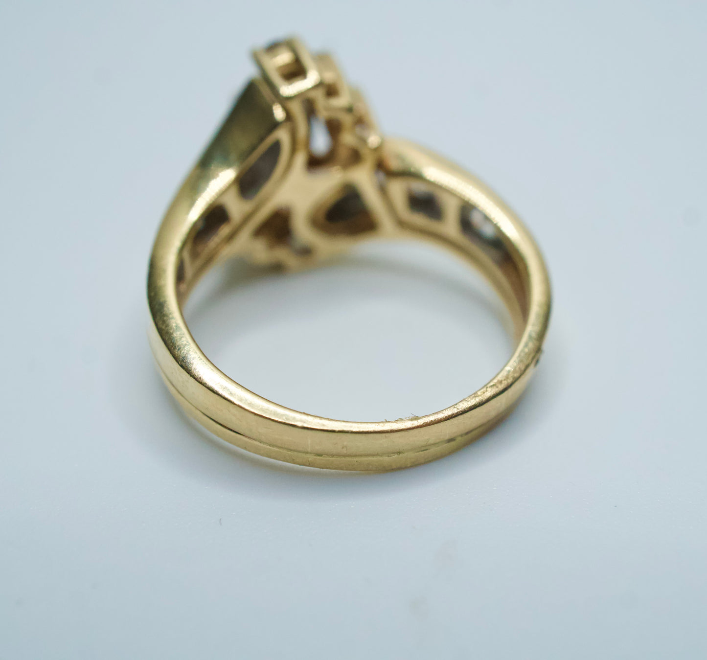 Natural Marquise-cut Diamond Bypass Bridal ring set