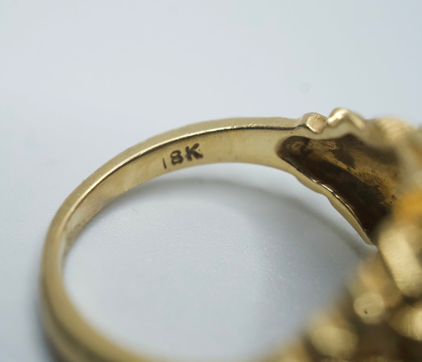 Vintage 18kt Yellow gold pearl Ring