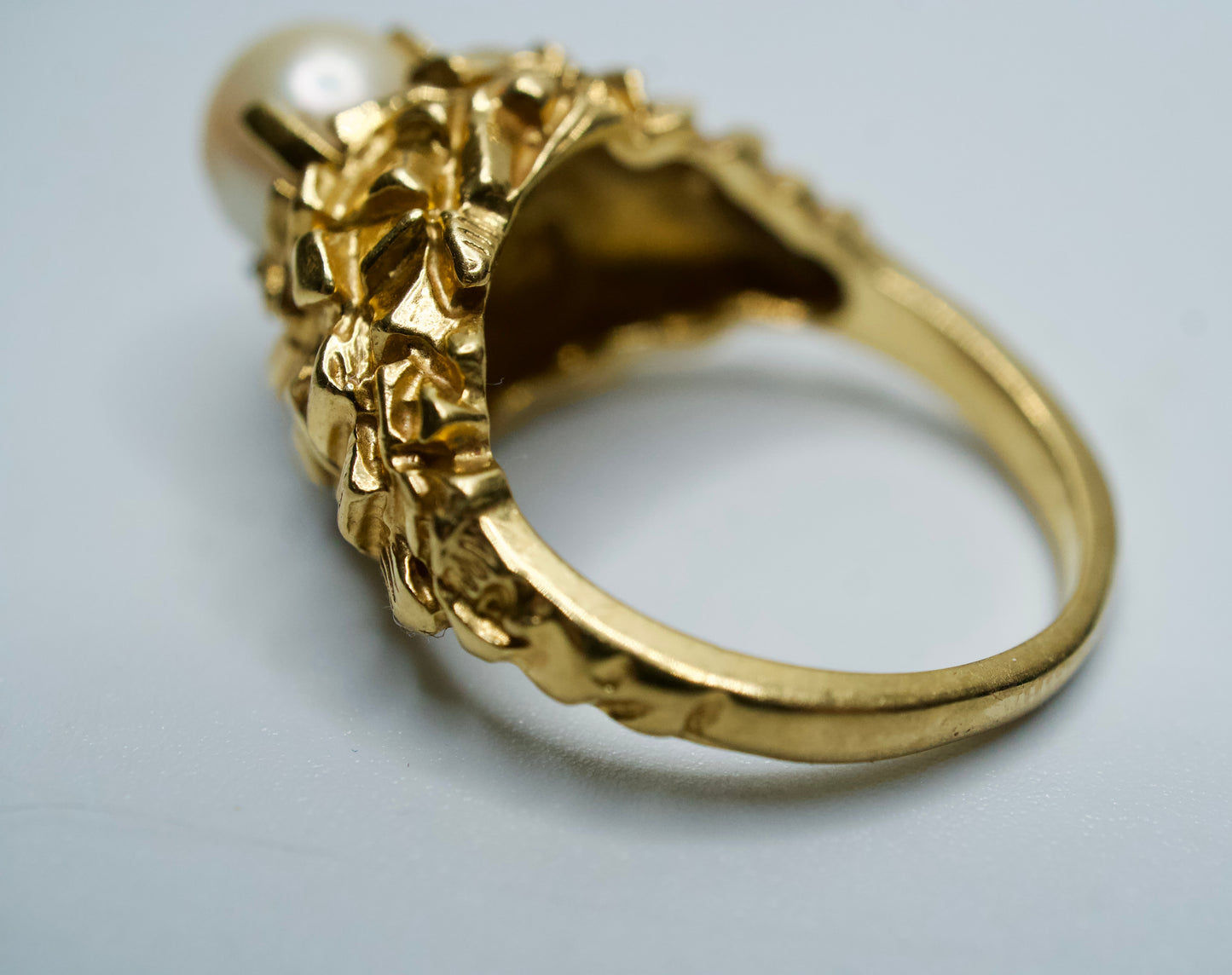 Vintage 18kt Yellow gold pearl Ring