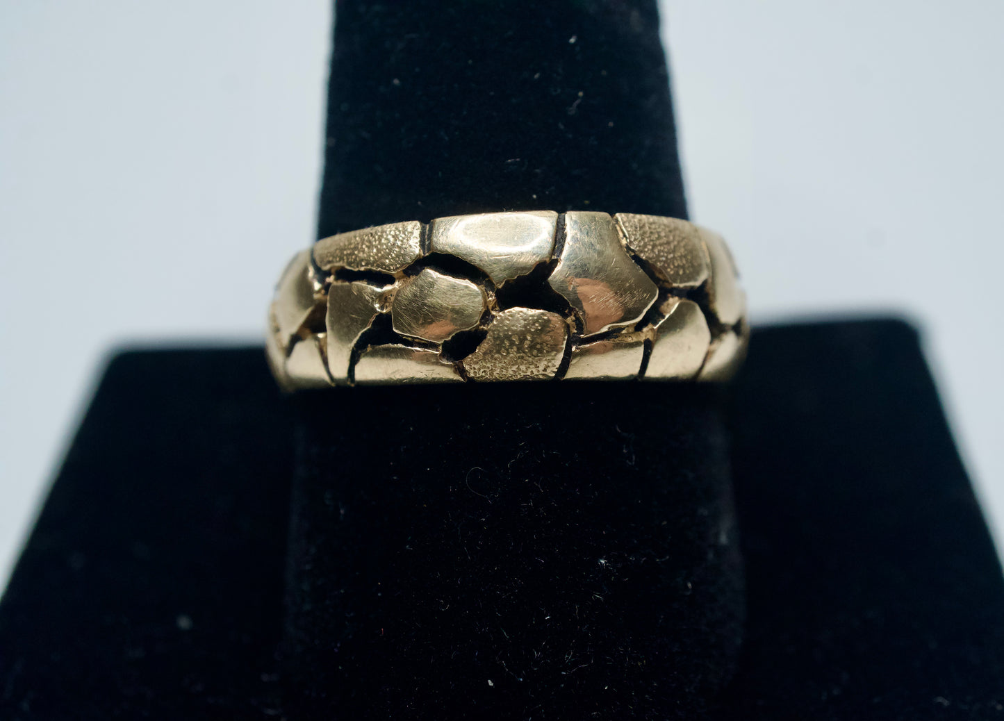 14kt Yellow Gold Nugget style Ring