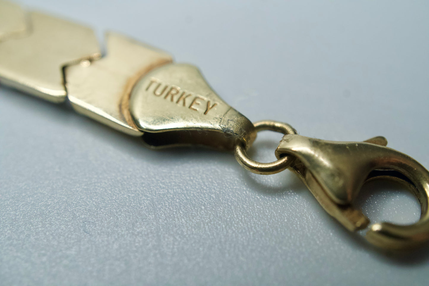 Tri-tone Chevron link Bracelet