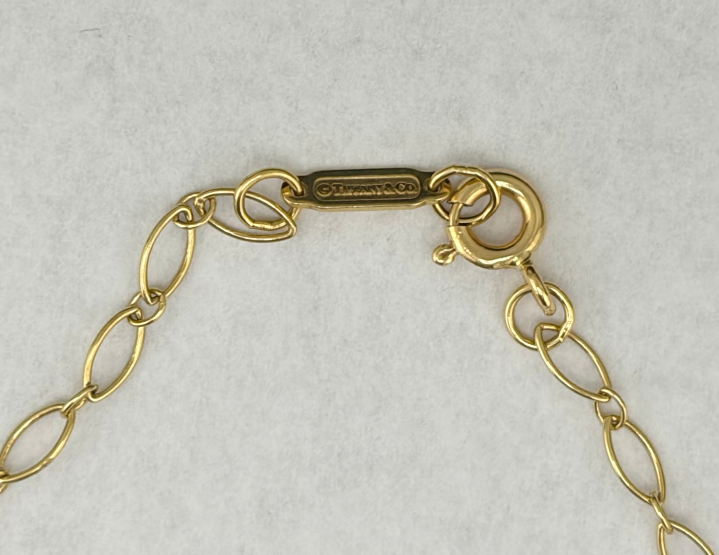 18k Tiffany & Co Yellow Gold Diamond Clover Key Pendant on 24" Oval Link Necklace 750