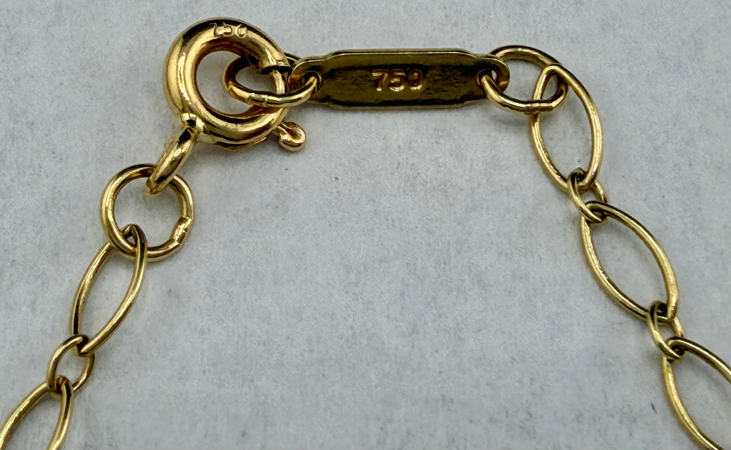 18k Tiffany & Co Yellow Gold Diamond Clover Key Pendant on 24" Oval Link Necklace 750