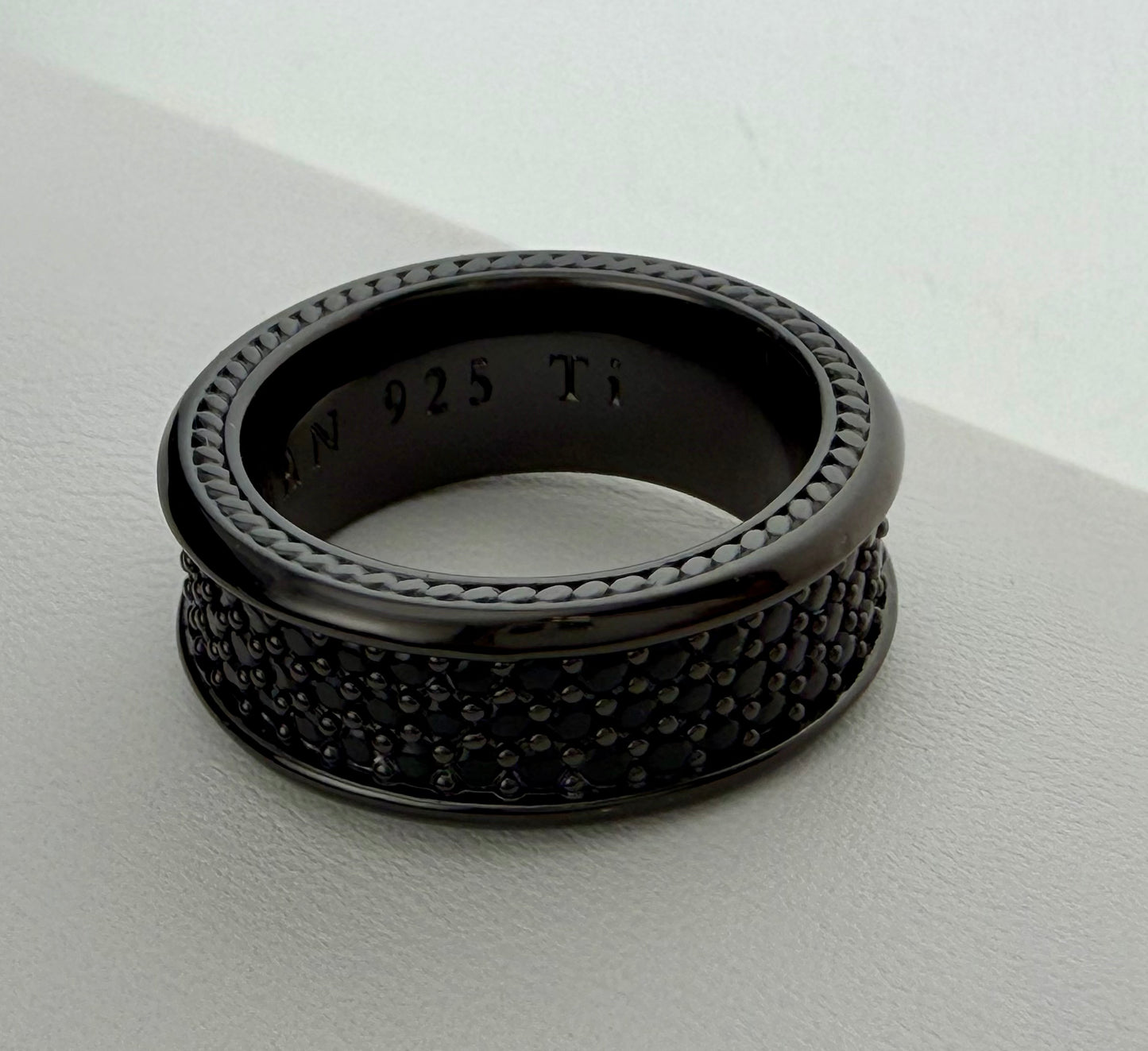 David Yurman Streamline Black 925 Titanium Pavé Three Row Black Diamond Ring 6.5
