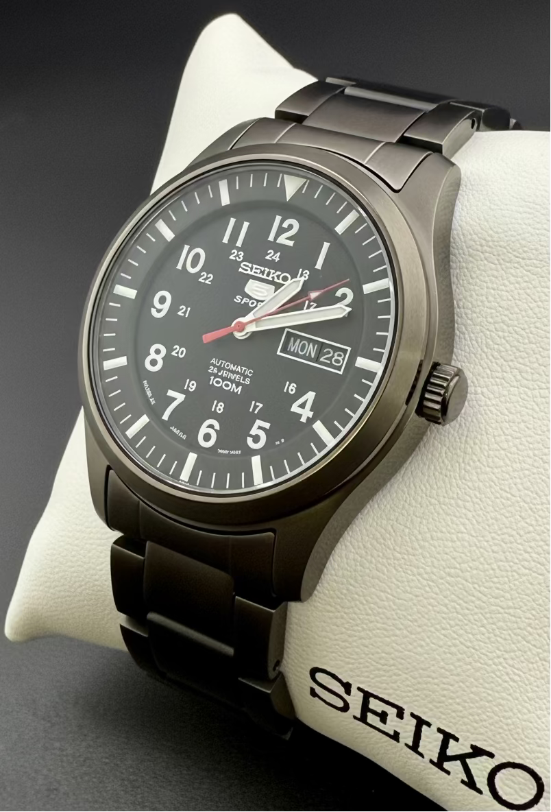 SEIKO 5 SPORTS Automatic SNZG15J1 Men's Watch Dark Grey Stainless Steel 100m